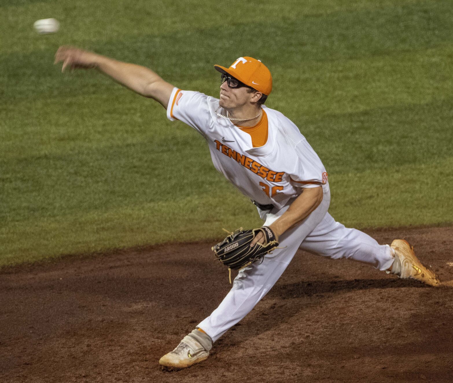 BR.lsutennessee.061321 0673 bf.jpg